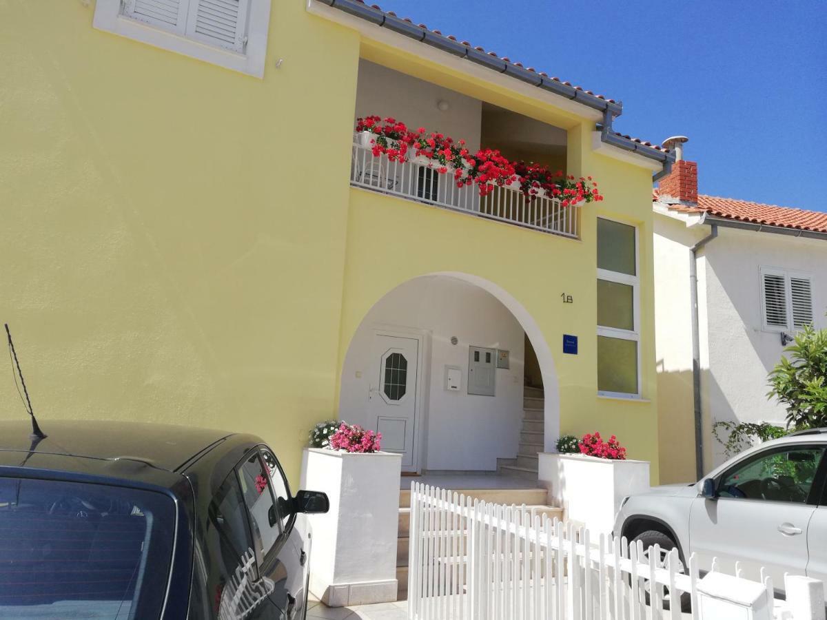 Apartmani Marija Primosten Exterior photo
